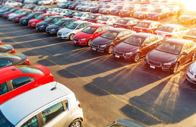 Европа отчита сериозен спад в продажбите на нови автомобили