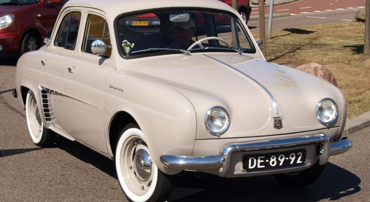 Renault Dauphine донесе световна известност на френската марка