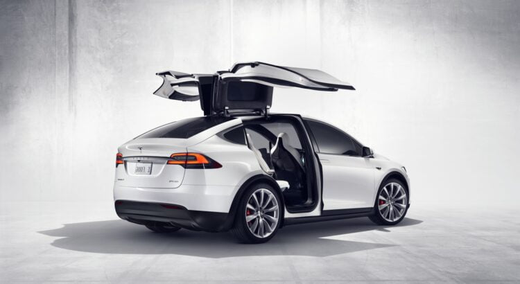 Tesla Model X – най-бързият SUV в света