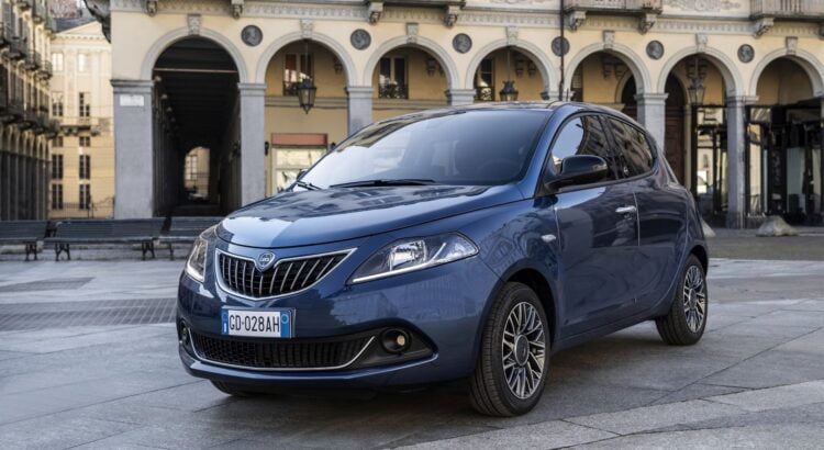 Започва нова ера за Lancia - lancia ypsilon 846 facelift 2021