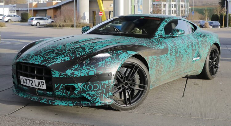 Готвят подобрения в модела на Aston Martin DB11