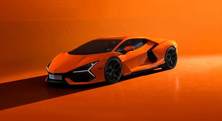Разпродадоха Lamborghini Revuelto до края на 2025 г.