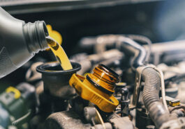Смяна на масло: Защо температурата на двигателя е важна 1 car oil change