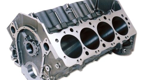 4 cylinder car engine
