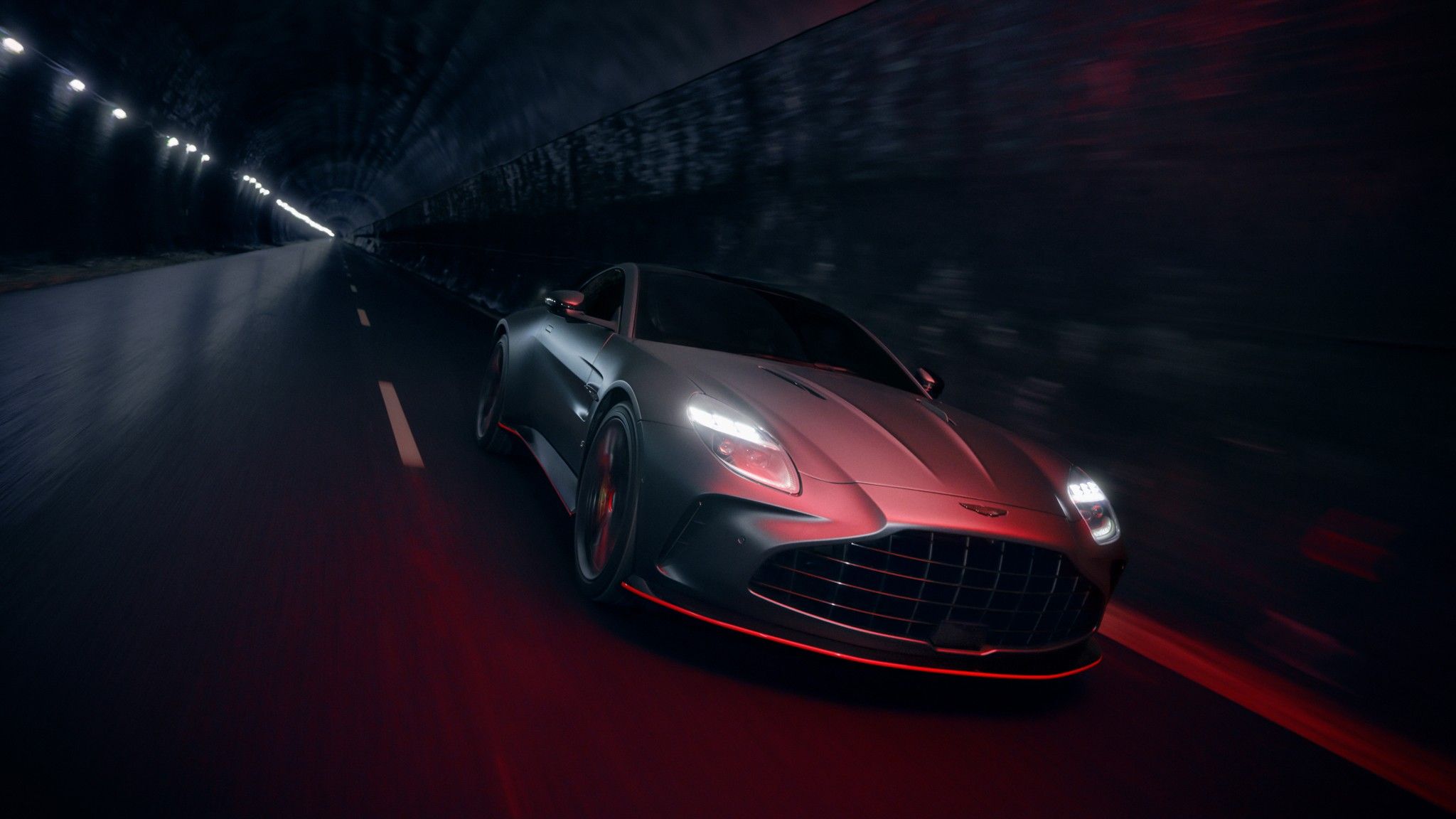 Sports Image - 2026 Aston Martin Vantage S: Първи впечатления от новата версия на легендарния спортен автомобил