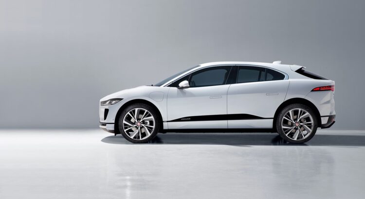 Драстична обезценка: Защо Jaguar I-Pace вече е по-евтин от нова Toyota Corolla