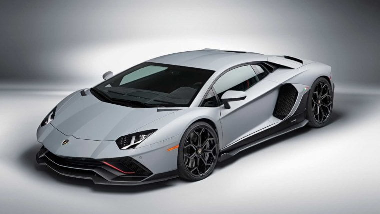 Lamborghini LP700-4: интериор (ВИДЕО) - qwdwrgeefgfewdd
