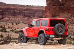 Кои са 12-те най-удобни коли за високи хора за 2022 година - 10 2022 jeep wrangler