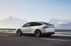 Кои са 12-те най-удобни коли за високи хора за 2022 година - 4 2022 tesla model x 2