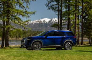 Кои са 12-те най-удобни коли за високи хора за 2022 година - 8 2022 nissan pathfinder