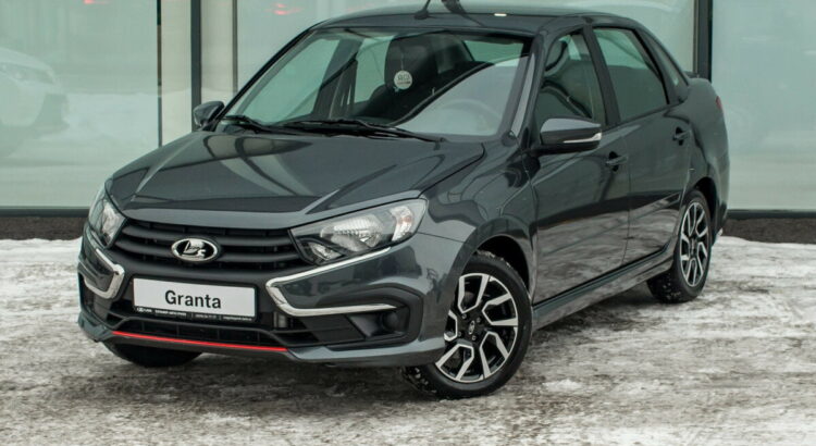 Защо новата версия на Lada Granta се третира като „антикризисна“ - lada granta drive active 4