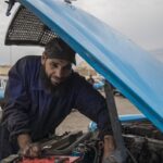 Кои са най-важните течности на автомобила - mechanic 4006588 340