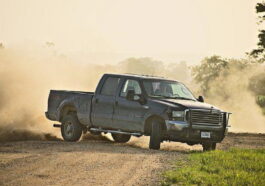 Кои са 12-те най-удобни коли за високи хора за 2022 година - pickup truck 3566293 340