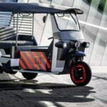 Индийски рикши тръгват по пътищата със стари батерии на Audi - rik 1