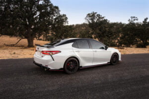 Какво спортно бижу ще ни предложат от Toyota - toyota1