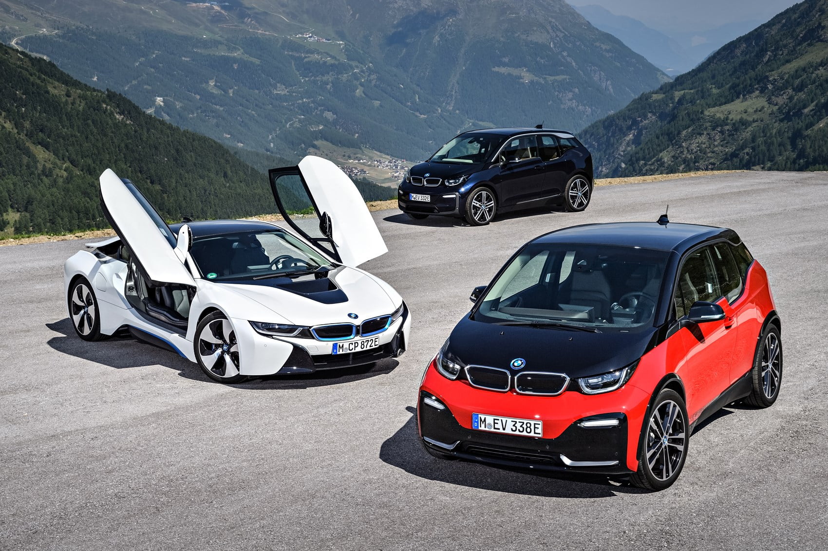 Как BMW променя технологията на батериите? - bmw