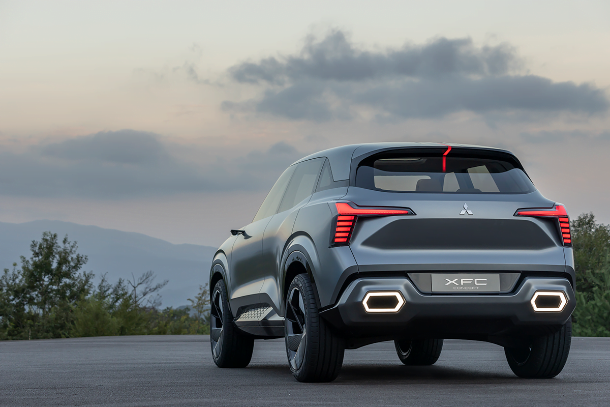 Mitsubishi показа новия XFC Concept - p 221019 m 1394 img 02