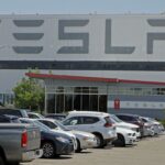 Tesla прави крачка назад в Калифорния - tesla