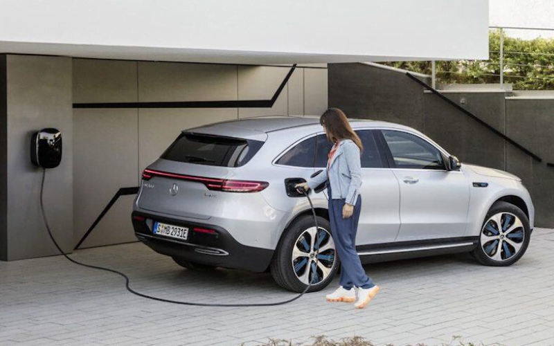 Mercedes-Benz конкурира Tesla при зарядните станции - 111