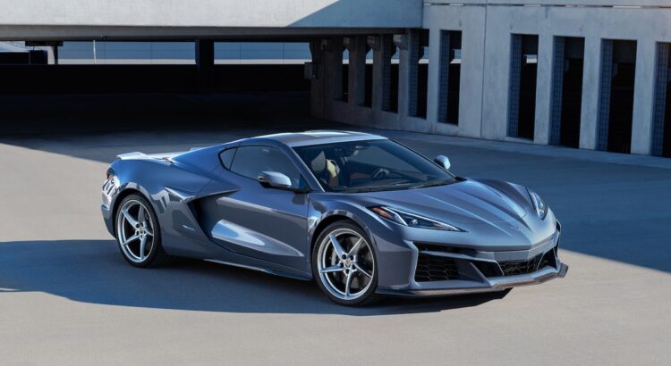 Новият Chevrolet Corvette е бърз и мощен - cor