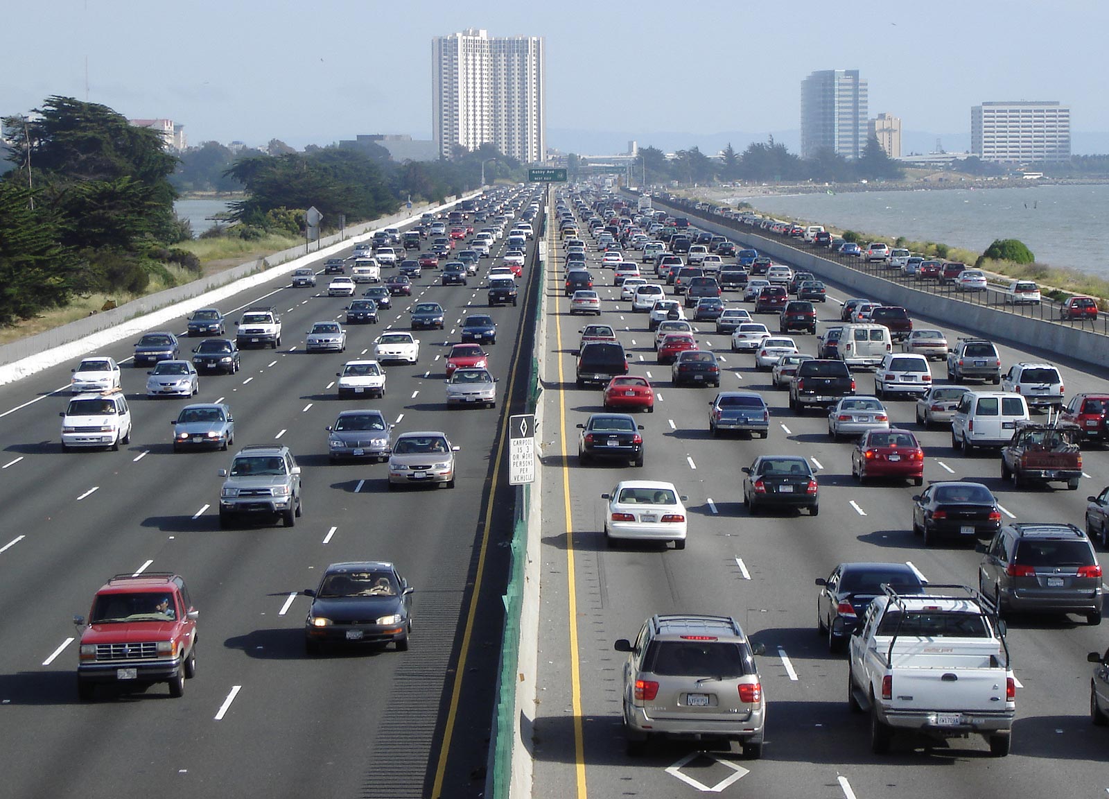 Какво да очакваме през 2023 г.? - i 80 eastshore fwy