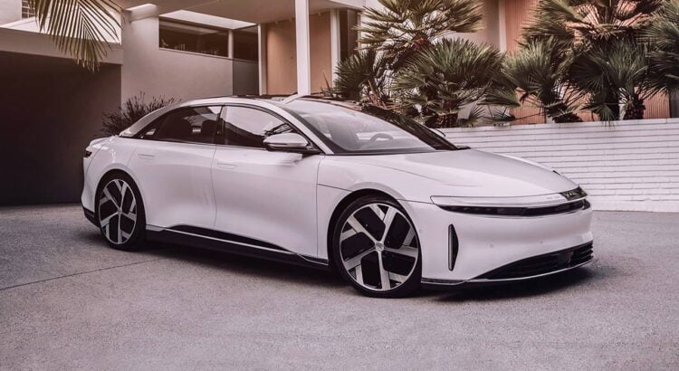 Lucid Air - най-добрият луксозен електромобил - 2022 lucid air sedan dream edition performance fq oem 1 1280