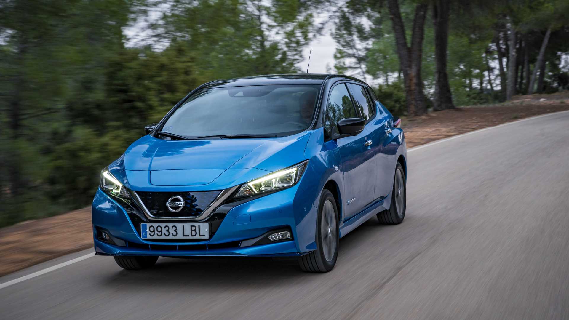 Nissan отново смята Европа за свой основен пазар - nissan leaf e in europe