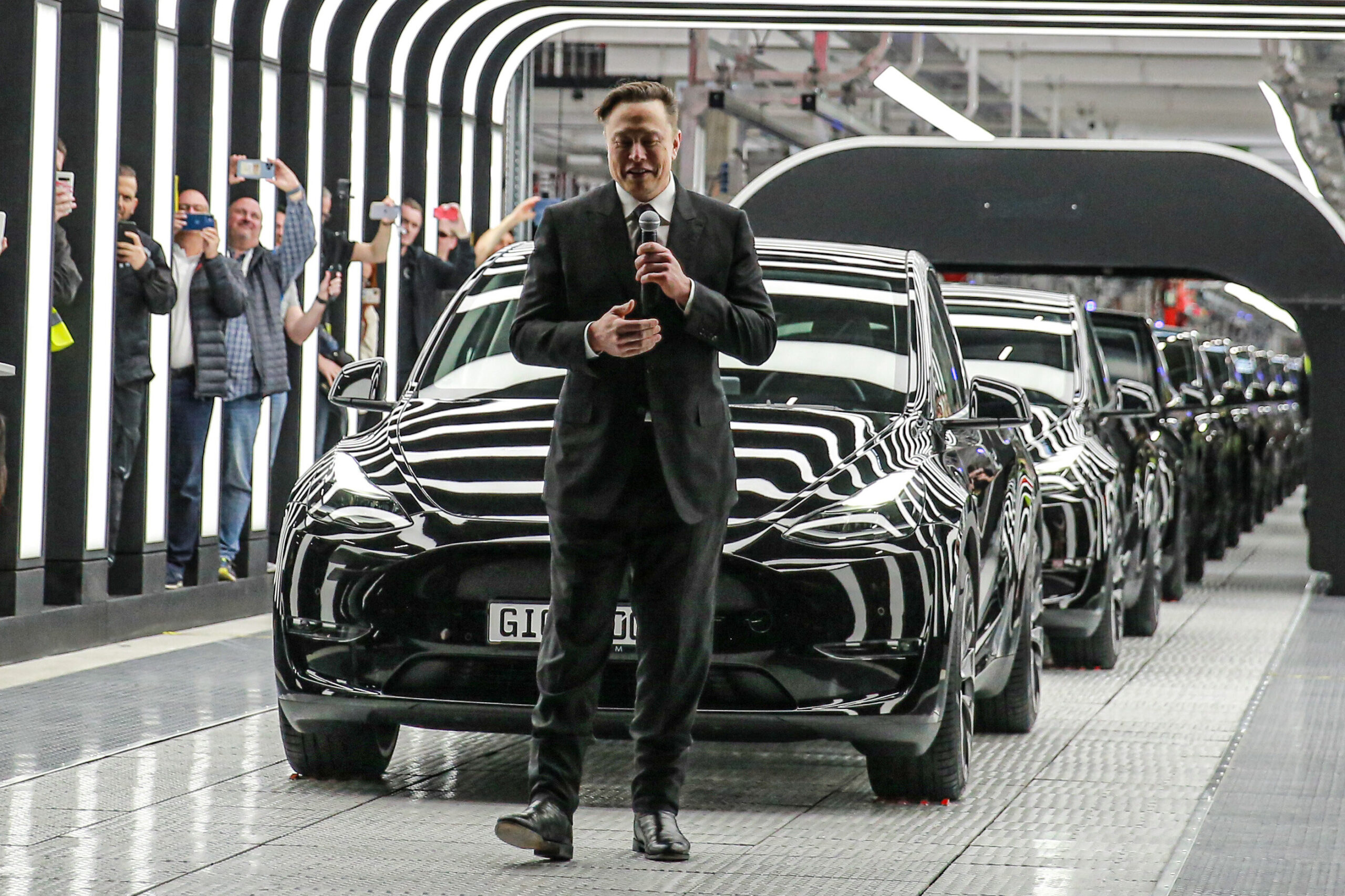 Мъск: Намалените цени повишават търсенето - musk scaled