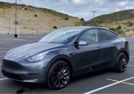 TESLA MODEL Y