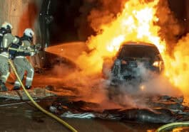 electric car burns