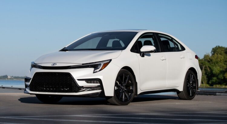 Toyota Corolla за 2026 г.: Повече технологии и по-високи цени