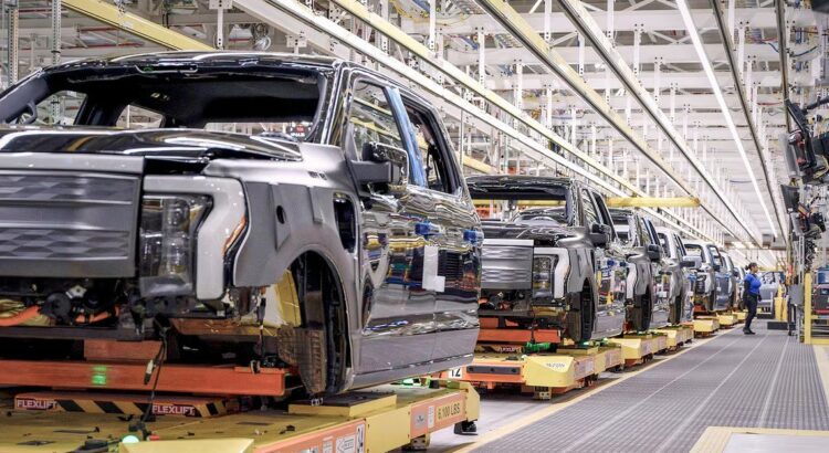 Шефът на Ford: Предстои „моментът на Model T“ с нова електрическа платформа