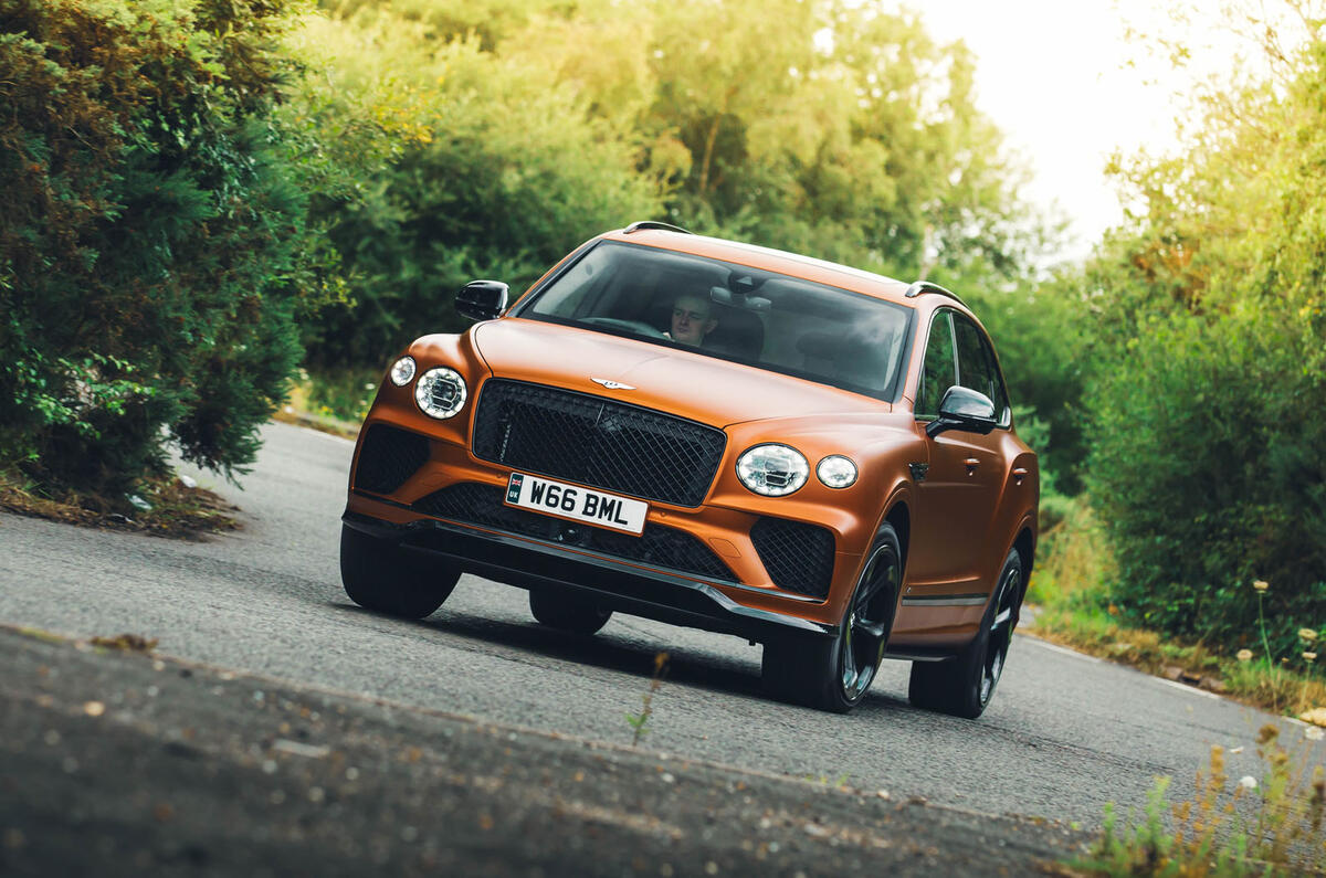 bentley-bentayga-s-rt-2024-jh-47