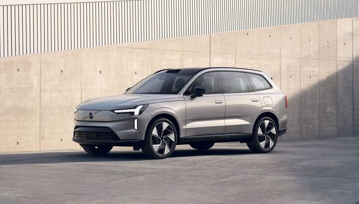 Бивш шеф на Volvo: Не всички производители ще оцелеят в електрическия преход