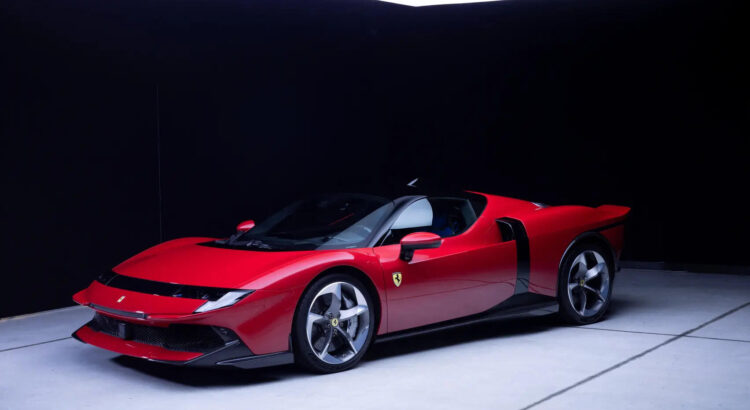 Ferrari представя 849 Testarossa: хибридна почит към иконата от 80-те