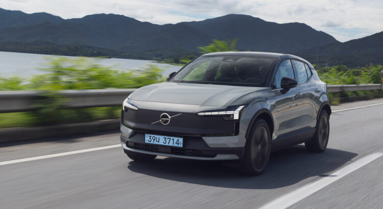 Volvo EX30 Cross Country: Комбинация от мощност и достъпна цена
