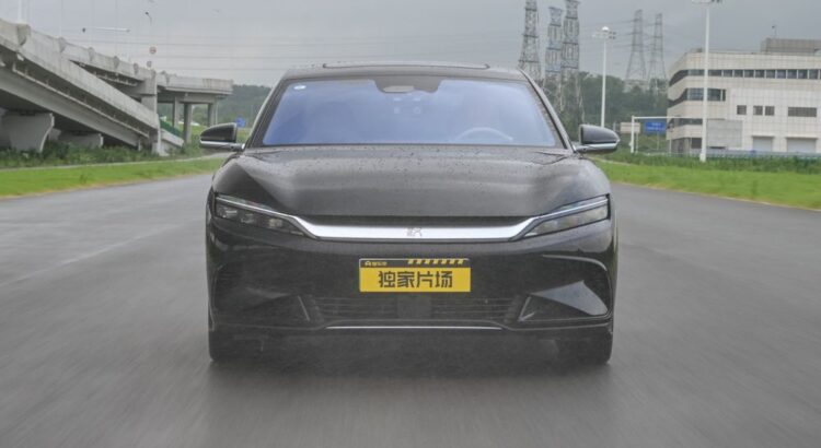 BYD планира 5-минутно зареждане на електромобили в Европа до 2026 г.
