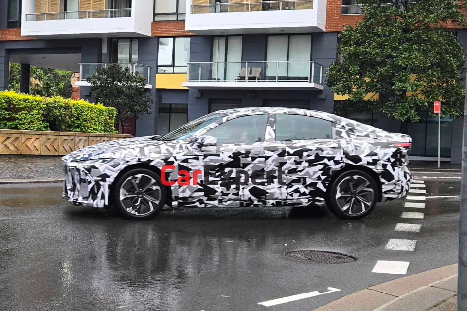 Mazda 6e
