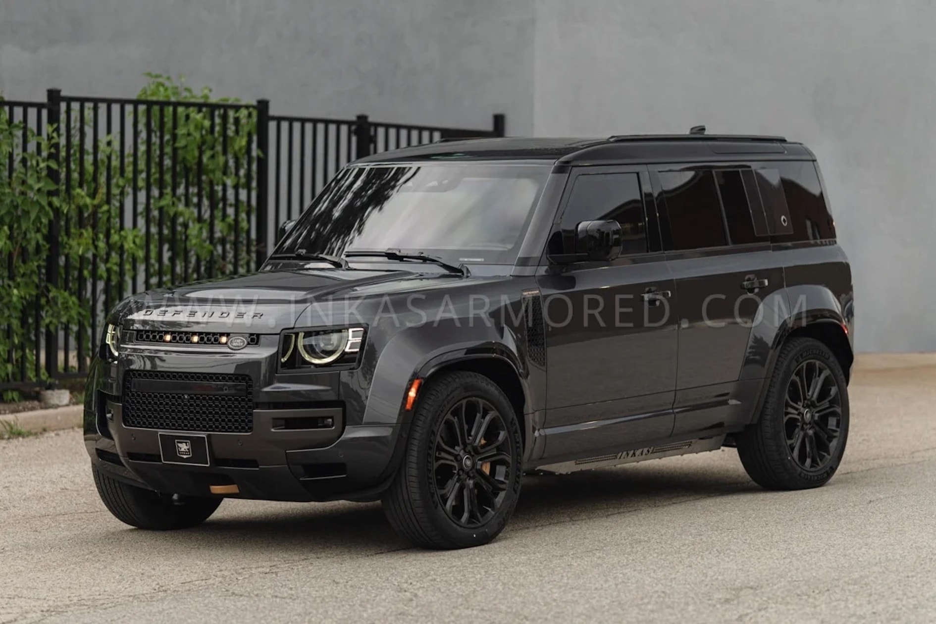 Defender OCTA Edition