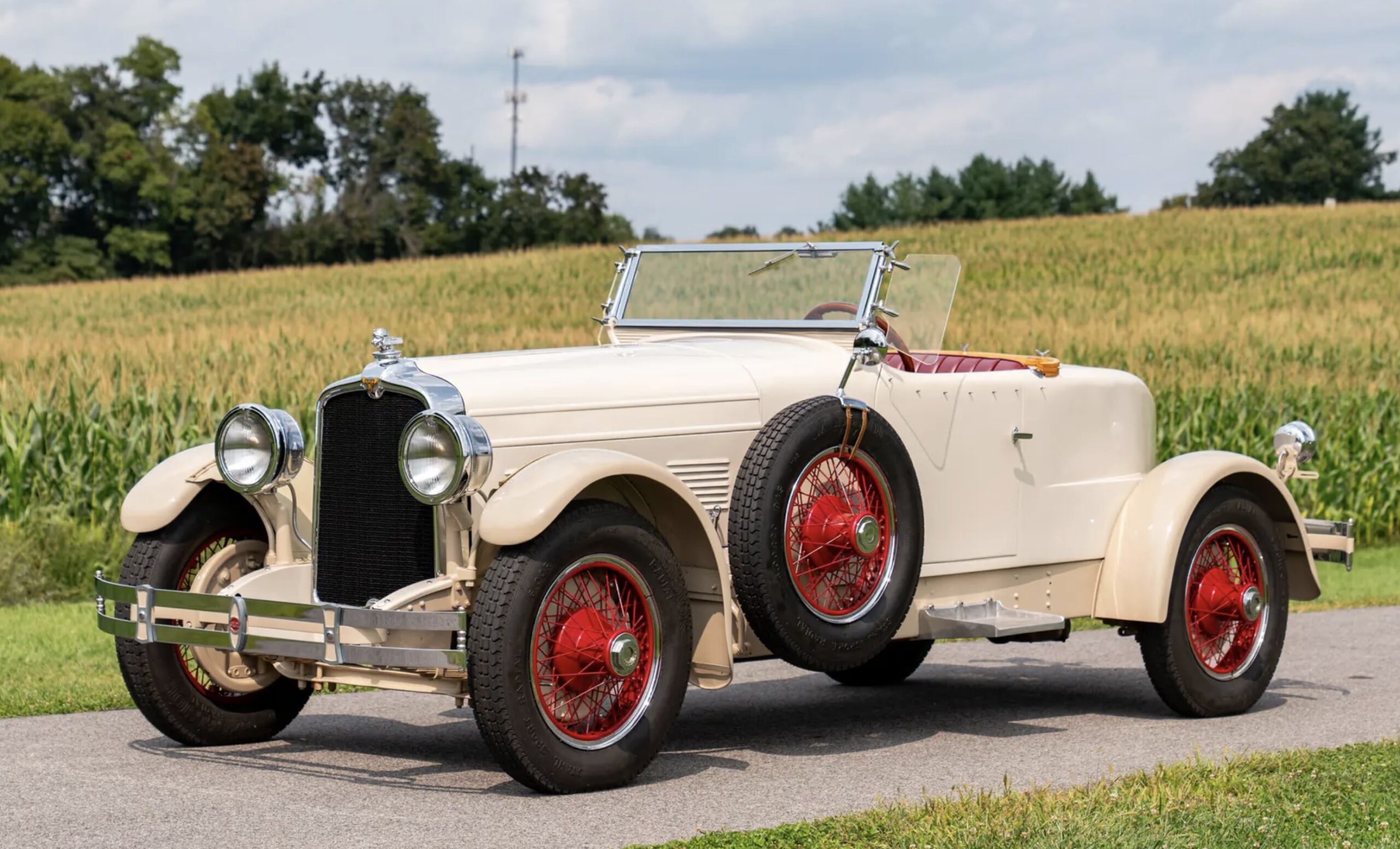 Stutz Black Hawk