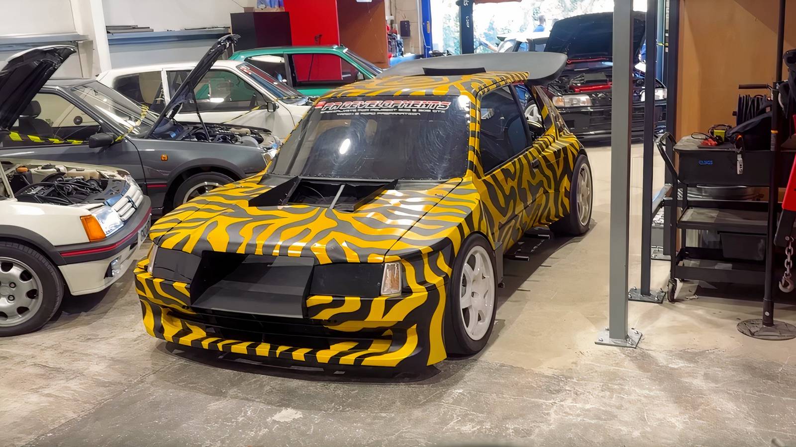 Peugeot 205