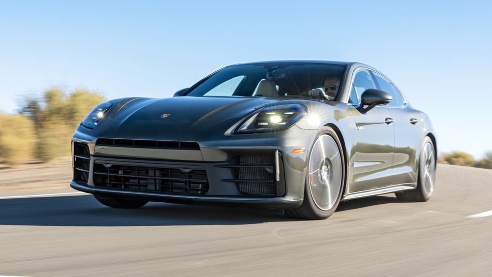 Porsche Panamera 4S