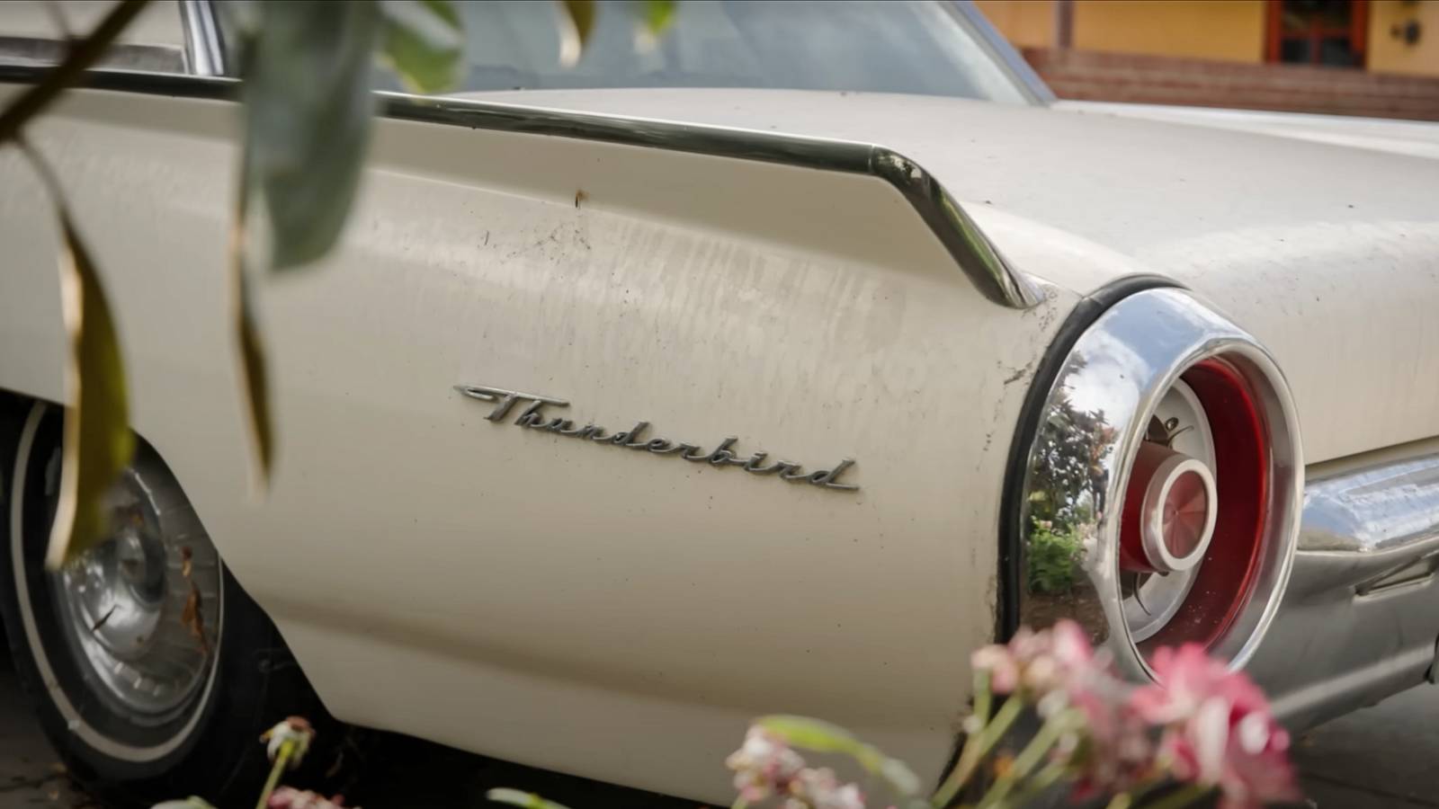 Ford Thunderbird