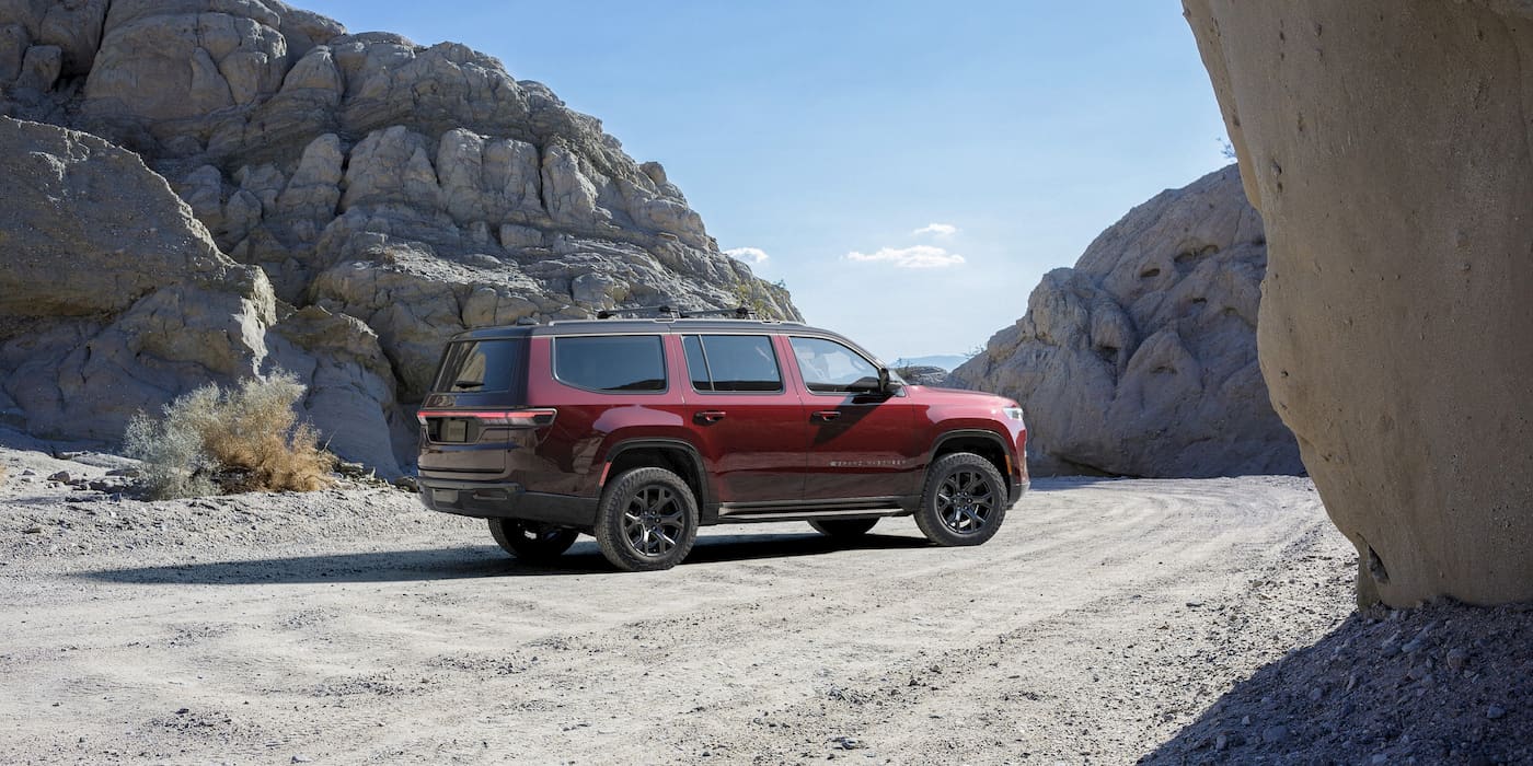 Jeep обяви цените на Grand Wagoneer за моделната 2025 г.