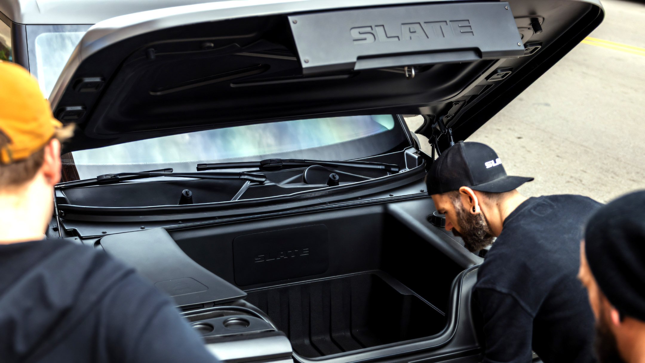 Електрическият пикап на Slate за 28 000 долара ще разчита на мрежа от независими сервизи 4 Slate