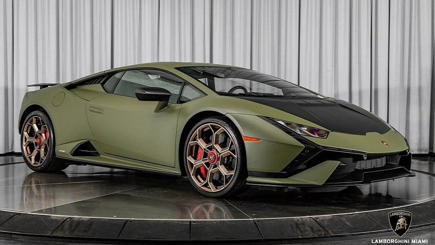 Lamborghini Маями: Този Huracan Tecnica е бъдеща класика 7 Lamborghini Huracan Tecnica