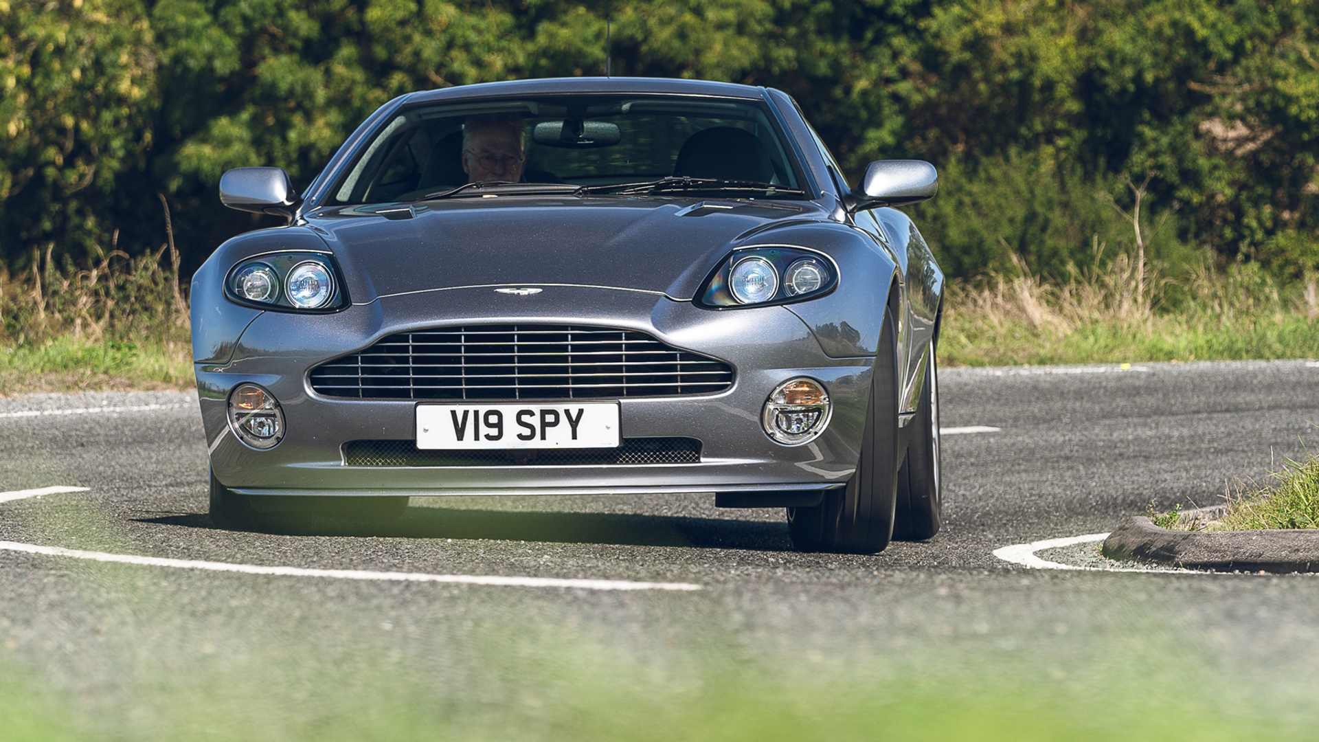 Aston Martin Vanquish