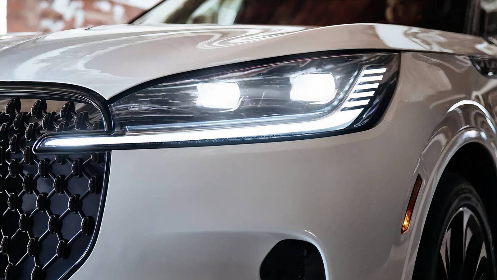 Пълен преглед на SUV гамата на Lincoln: Всички модели, подредени по цена