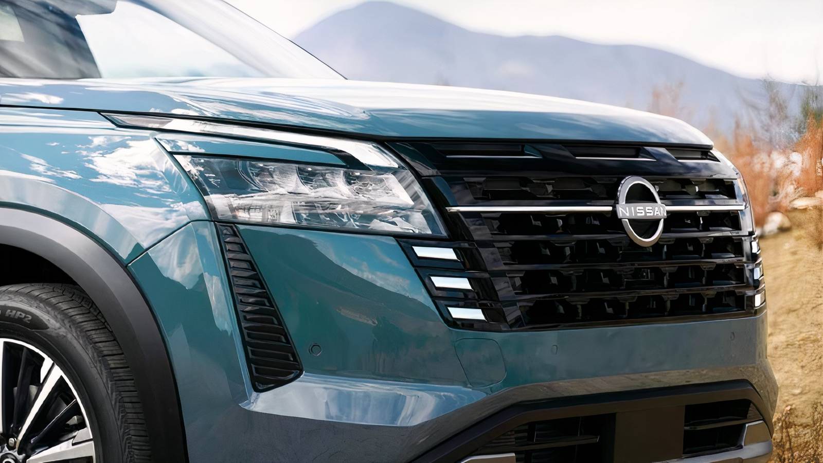 Nissan Pathfinder
Toyota Tacoma