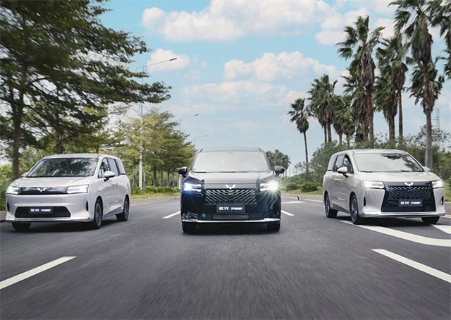 SAIC-GM-Wuling Xingguang 730